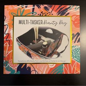 Multi-Tasker Beauty Bag travel countertops